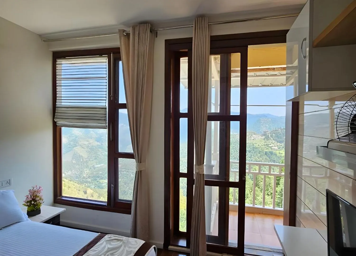 Ababil'S Nest - Luxuries 1 And 2 Bhk Serviced Appartments With Scenic Views Shimla 0*,  India